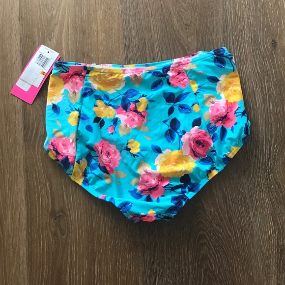 Betsy Johnson Middi rise bikini - Picture 3 of 3